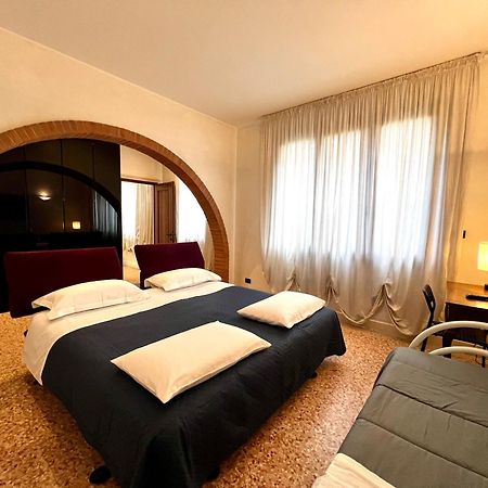 Locazione Turistica Joyful Padova Hotell Eksteriør bilde